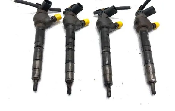 Volkswagen PASSAT CC Fuel injectors set 0986435166