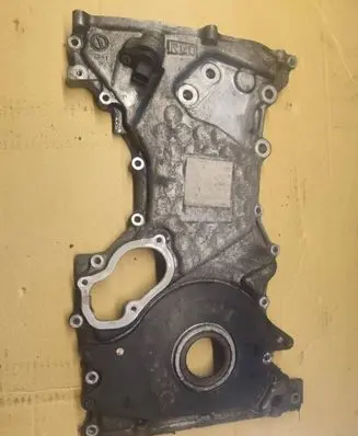 Honda Civic IX Timing chain cover