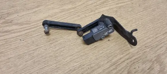 BMW X5 F15 Headlight/headlamp level sensor 6867646