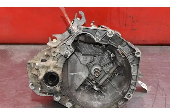 Fiat Panda 141 Manual 6 speed gearbox 73503332