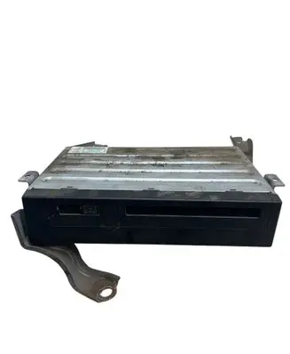 Toyota Prius (XW20) Navigation unit CD/DVD player EM03A 8684150100