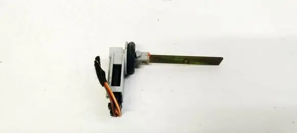 Volkswagen Golf V Interior temperature sensor 4B0820539