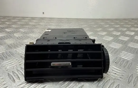 Ford C-MAX I Dash center air vent grill 3M51R014L21 05258004
