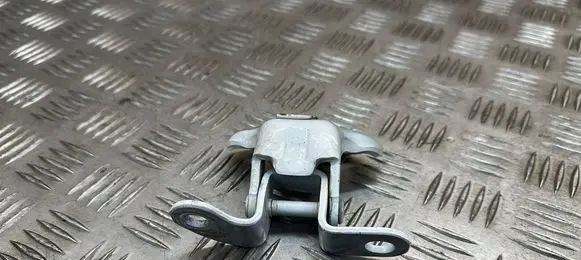 Toyota RAV 4 (XA40) Rear door upper hinge