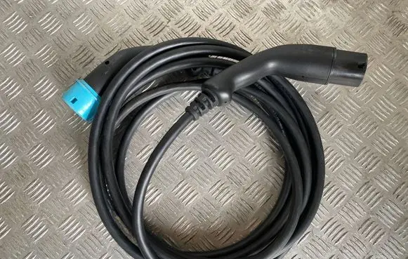 Renault Zoe Electric car charging cable 