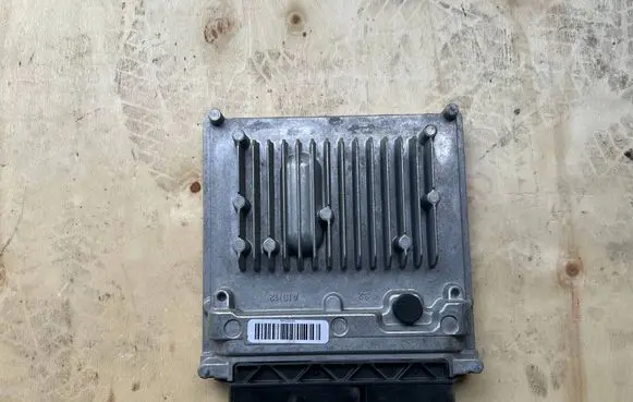 Mercedes-Benz Sprinter W907 W910 Engine control unit/module A6519007103 A6519016002