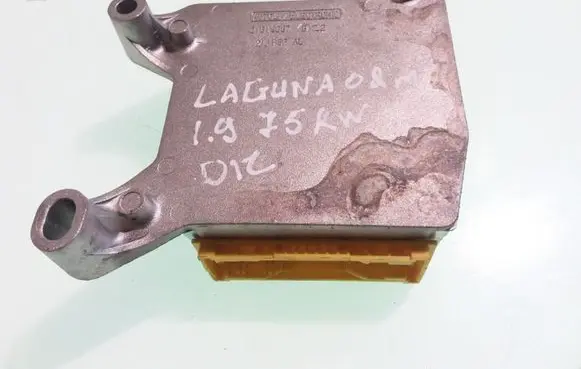 Renault Laguna II Airbag control unit/module 8200142183A