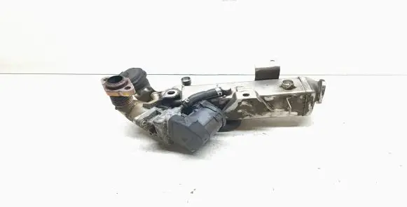 BMW 3 E90 E91 EGR valve cooler 7810751