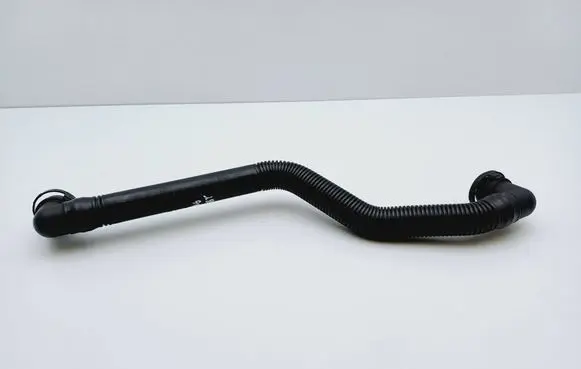 Audi A4 S4 B6 8E 8H Breather hose/pipe 8E0133889A