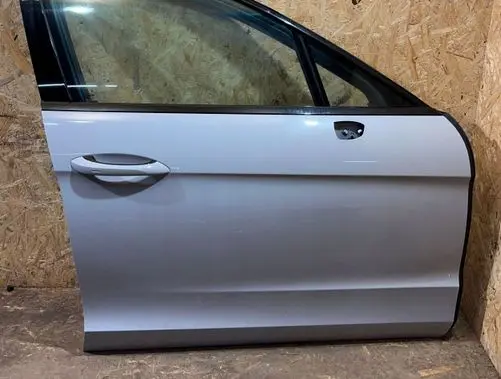 Porsche Panamera (971) Front door