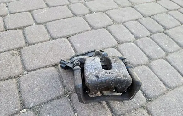 Renault Zoe Rear brake caliper 878539800000357470