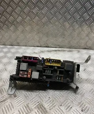 Mercedes-Benz E W212 Central body control module 2129004901