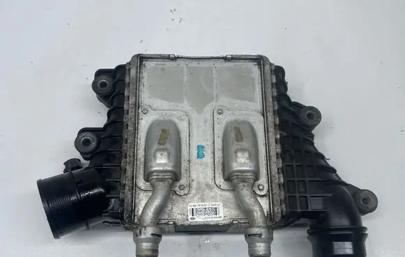 Land Rover Evoque I Intercooler radiator gj329l440