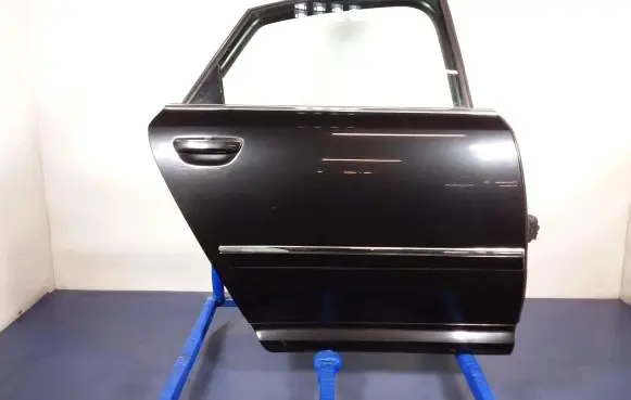 Audi A8 S8 D3 4E Rear door