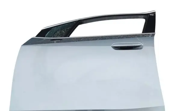 BMW 2 Active Tourer U06 Front door 