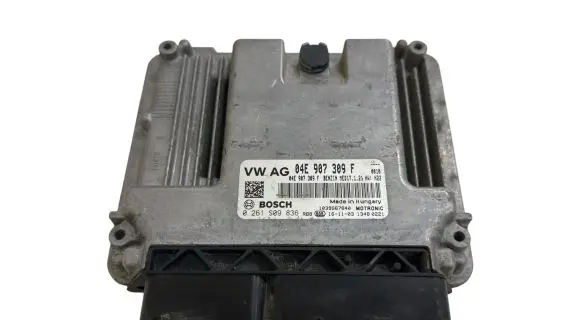 Volkswagen Golf VII Engine control unit/module 04E907309F 0261S09836