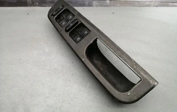 Volkswagen Golf IV Electric window control switch 1J4959857