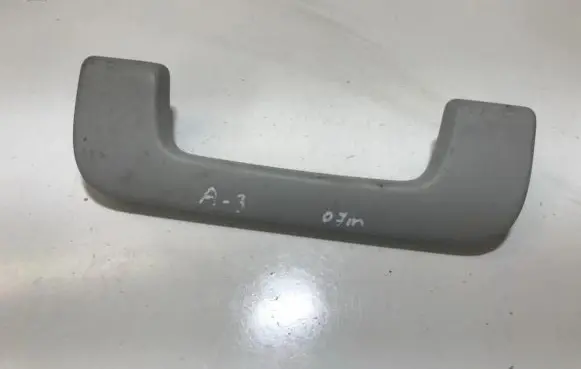 Audi A6 S6 C5 4B Rear interior roof grab handle 8p0857607c