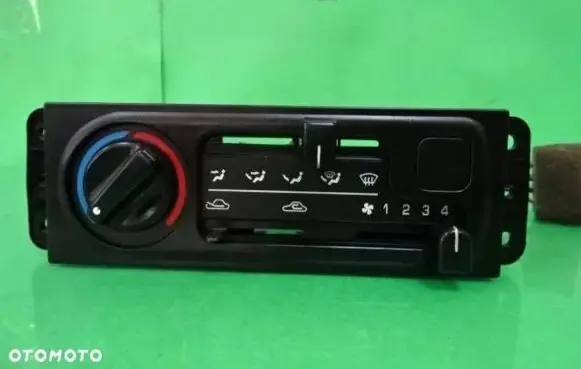 KIA Sportage Climate control unit K01161190C