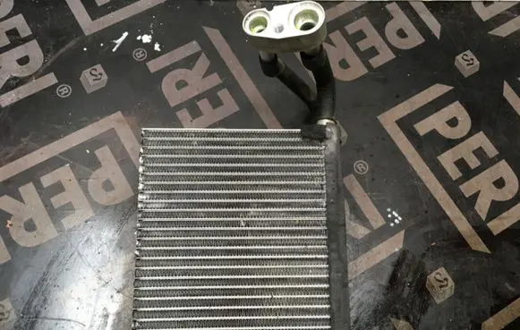 Air conditioning (A/C) radiator (interior)