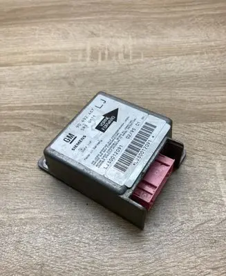 Opel Omega B1 Airbag control unit/module 90492467 5WK4110