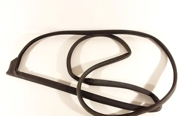 Toyota Prius (XW30) Rubber seal rear door 6787247030