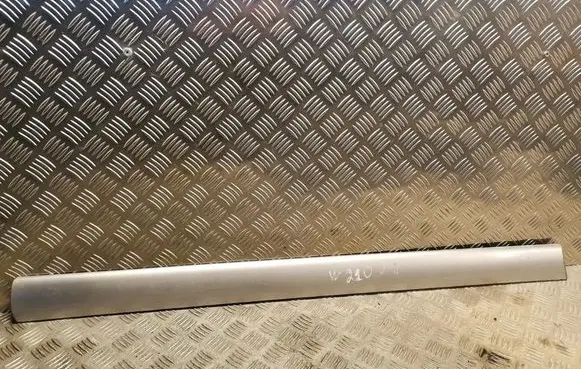 Mercedes-Benz E W210 Front door trim (molding) 2106908962