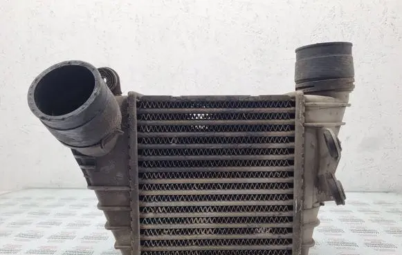 Volkswagen Golf IV Intercooler radiator 862319R