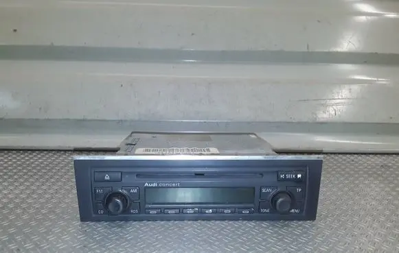Audi A4 S4 B7 8E 8H Radio/CD/DVD/GPS head unit 8E0035186D