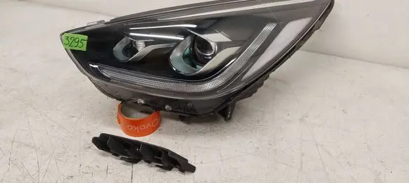 KIA Niro Headlight/headlamp 92101G5