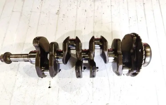 Nissan Almera N16 Crankshaft 020131
