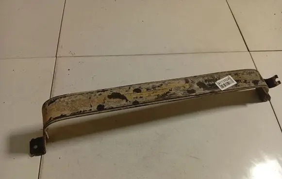 Opel Astra G Fuel tank mounting bracket