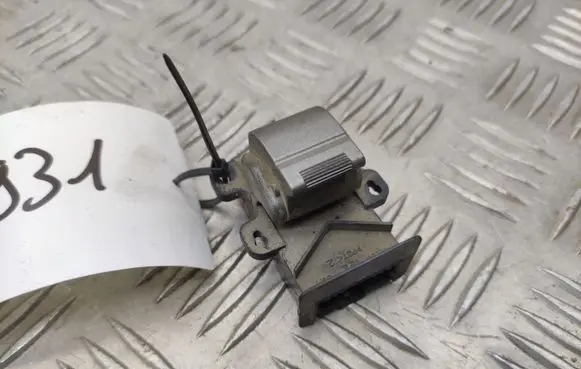 Honda FR-V Electric window control switch M20783