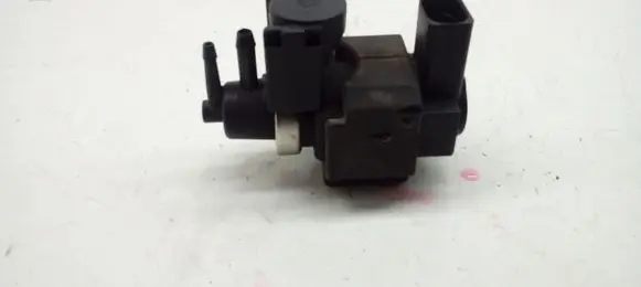 Audi A6 S6 C6 4F Turbo solenoid valve 059906629A