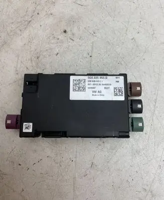 Volkswagen Touran III USB control unit 5G0035953D