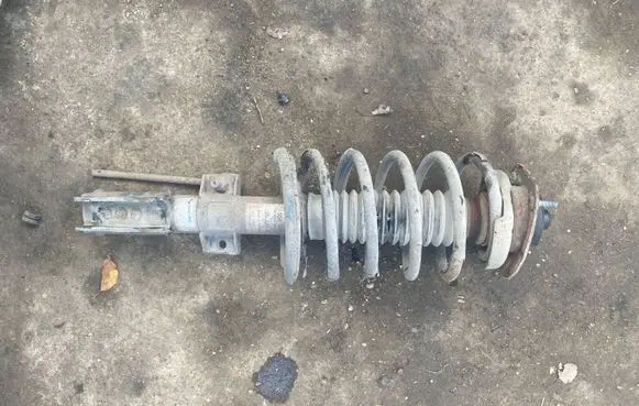 Volvo V70 Front shock absorber/damper