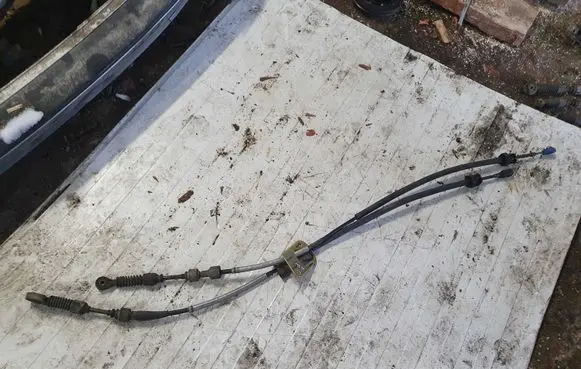 Toyota Corolla Verso E121 Gear shift cable linkage NOCODE