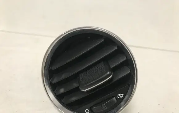 Peugeot 3008 I Dashboard side air vent grill/cover trim 9655994177