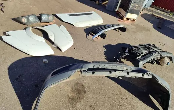 Volkswagen Crafter Front piece kit 