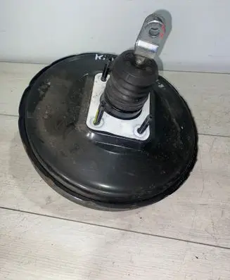 KIA Ceed Brake booster 585001h200