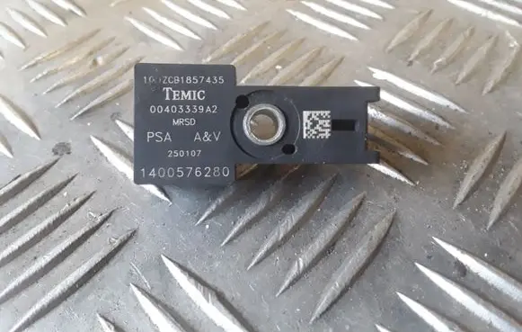 Citroen C3 Airbag deployment crash/impact sensor 00403339A2 1400576280