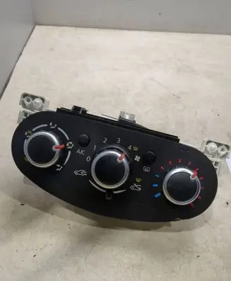 Renault Twingo III Climate control unit 00862902 CW11800