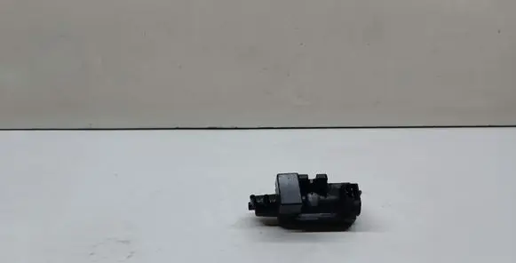 BMW 5 E60 E61 Turbo solenoid valve 7796634