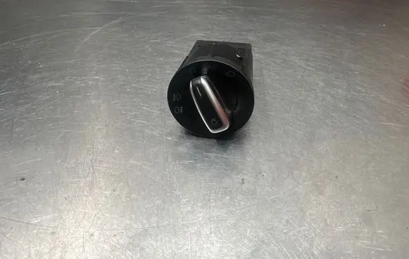 Volkswagen Polo V 6R Light switch 6R0941531J 6R0941531
