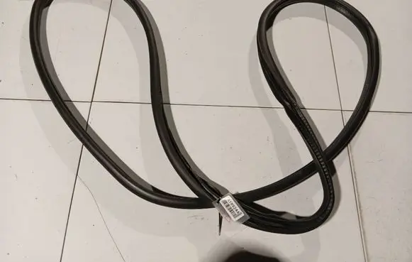 Mercedes-Benz A W169 Rubber seal front coupe door 