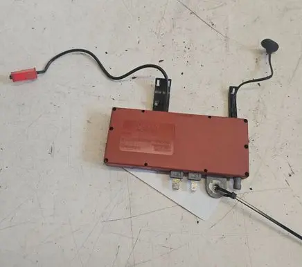Antenna control unit