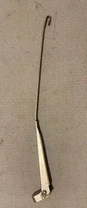 Mercedes-Benz S W116 Front wiper blade arm