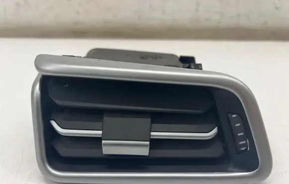 Dashboard side air vent grill/cover trim