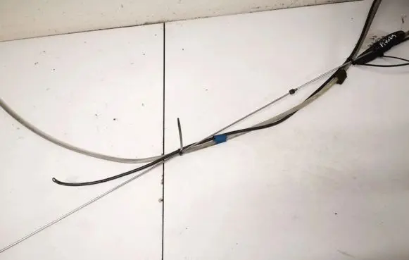 Mitsubishi Carisma Aerial GPS antenna