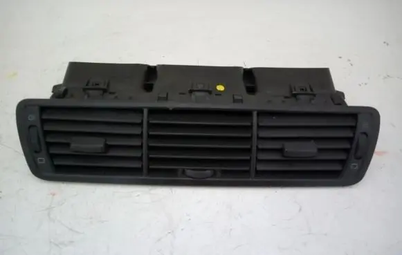 Peugeot 807 Dash center air vent grill